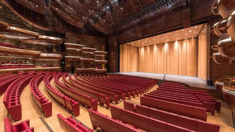 Dubai Opera & Cultural Venues (Concerts, Theatre)